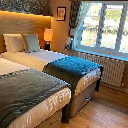 Duke Of York 3* Whitby