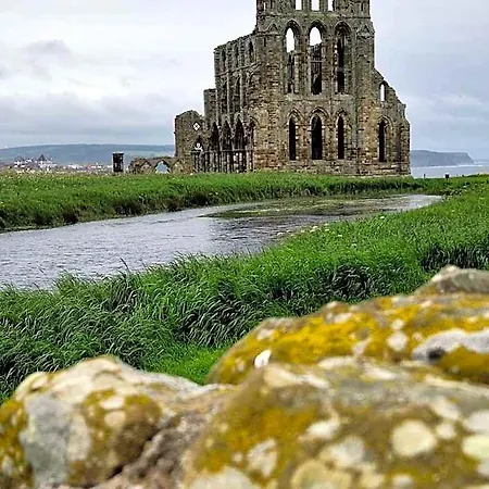 Duke Of York 3* Whitby